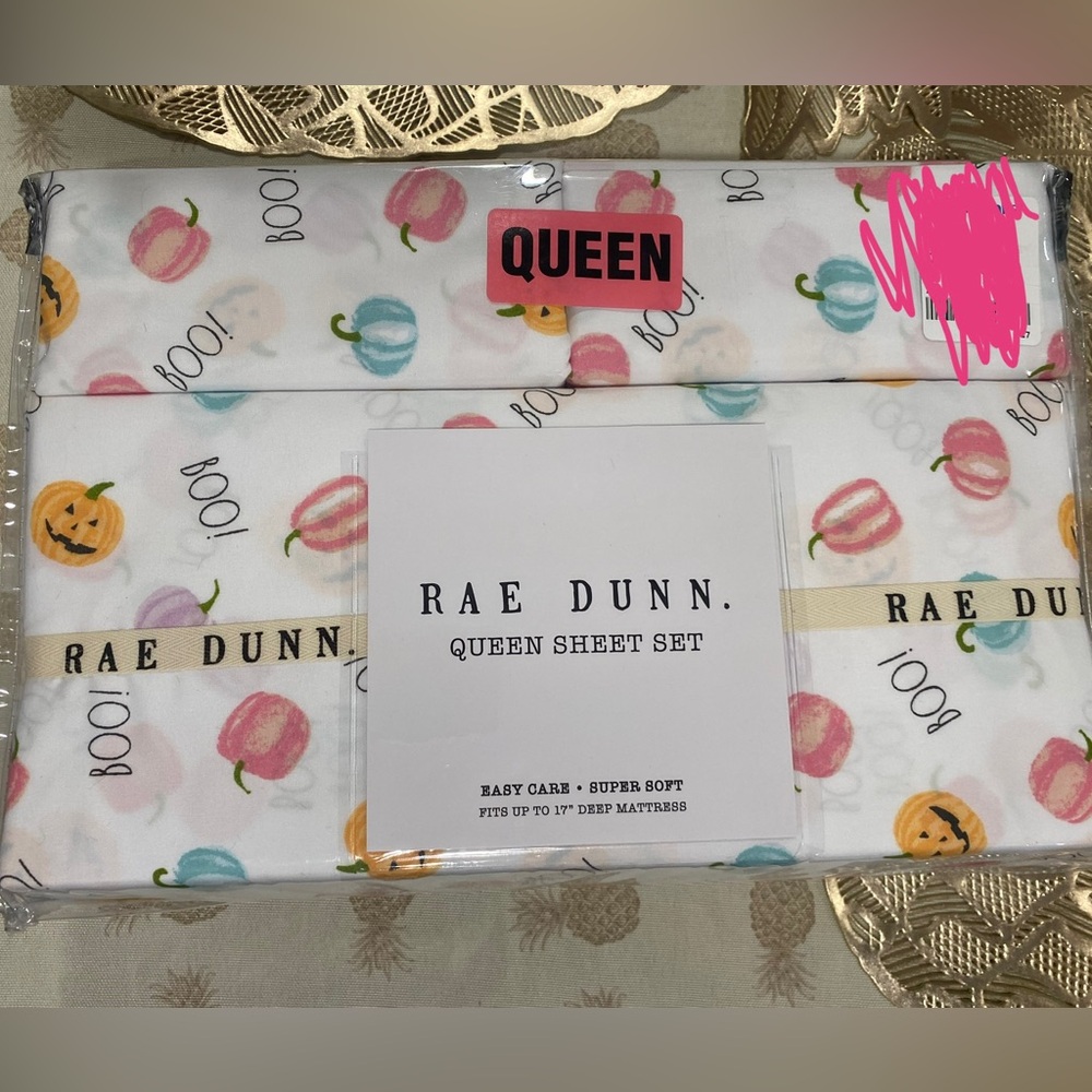 Colorful boo! Pumpkin 🎃 RAE DUNN size Sheet Set new discontinued QUEEN